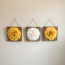 Load image into Gallery viewer, Farmhouse Flower Wall Decor