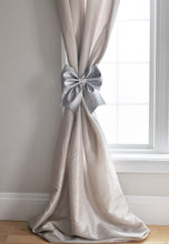 Load image into Gallery viewer, Silver Bow Curtain Tie Backs - Daisy Manor