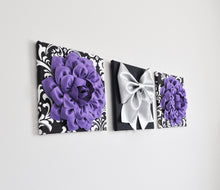 Load image into Gallery viewer, Lavender Flower Canvas Wall Art Set of 3 - Daisy Manor
