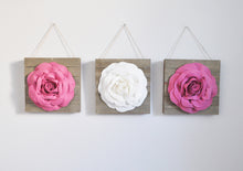 Load image into Gallery viewer, Dark Blush and Ivory Three Rose Flower Wood Plank Wall Hanging Set - Daisy Manor