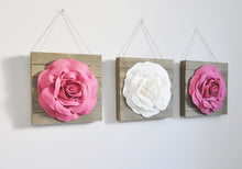 Load image into Gallery viewer, Dark Blush and Ivory Three Rose Flower Wood Plank Wall Hanging Set - Daisy Manor