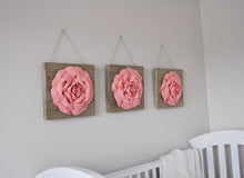 Load image into Gallery viewer, Blush Rose Wood Wall Decor Set - Daisy Manor