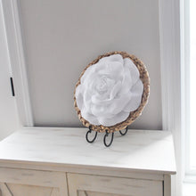 Load image into Gallery viewer, Rose on Basket Weave Wall Art Circle Wall Decor - Daisy Manor