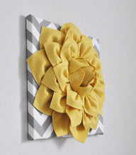 Load image into Gallery viewer, Dahlia Flower on Gray Zig Zag - Daisy Manor
