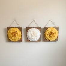 Load image into Gallery viewer, Farmhouse Flower Wall Decor
