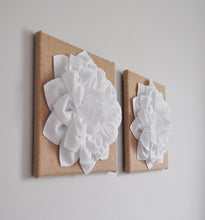 Load image into Gallery viewer, Floral Burlap Wall Decor Canvas Wall Set - Daisy Manor
