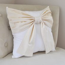 Load image into Gallery viewer, Ivory Bow on White Throw Pillow - Daisy Manor
