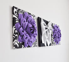 Load image into Gallery viewer, Lavender Flower Canvas Wall Art Set of 3 - Daisy Manor
