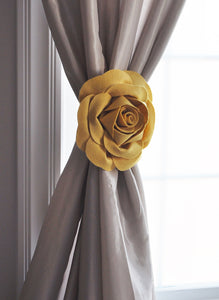 Mellow Yellow Rose Curtain Tieback - Daisy Manor