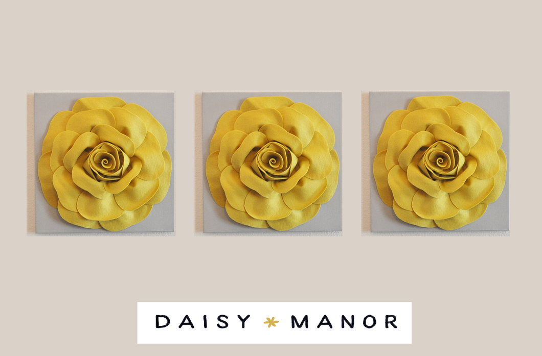 Mellow Yellow Roses on Gray Canvas - Daisy Manor