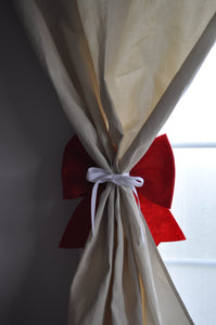 White Bow Style Curtain Tieback - Daisy Manor
