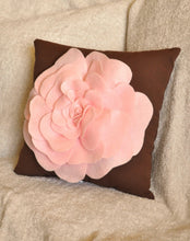 Load image into Gallery viewer, Decorative Pillow - Daisy Manor
