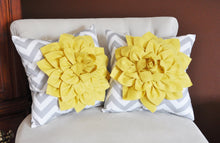 Load image into Gallery viewer, Two Mellow Yellow Dahlia on Gray and White Zigzag Pillow -Chevron Pillow- - Daisy Manor
