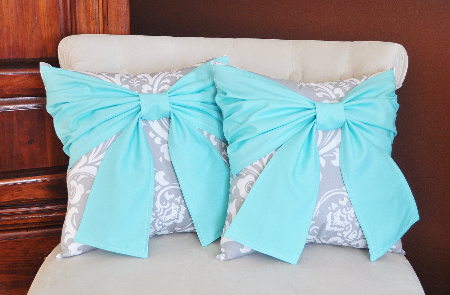 Throw Pillow Set Bright Aqua Bow on Gray and White Damask Pillows