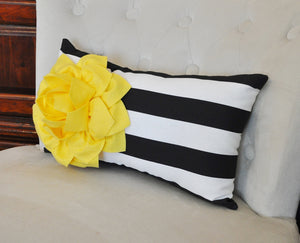 Decorative Lumbar Pillow - Daisy Manor
